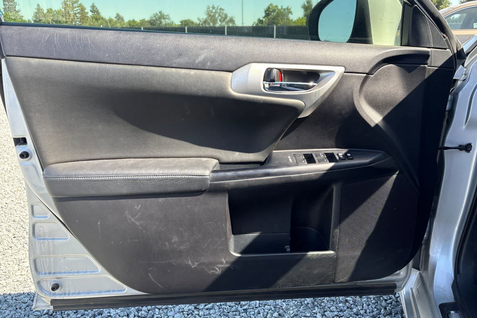Used 2012 Lexus CT 200h Premium w/ Premium Audio Pkg FWD image 15