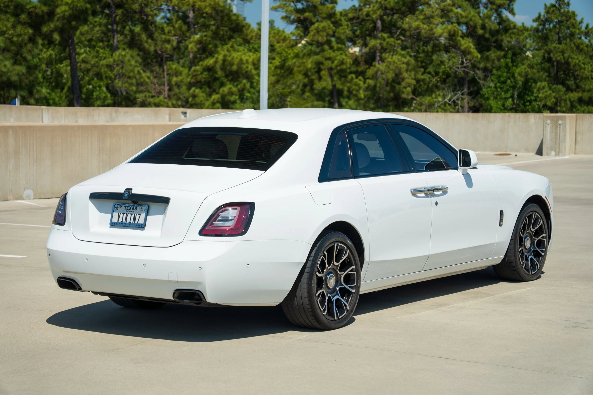 Used 2022 Rolls-Royce Ghost Black Badge AWD/4WD image 14