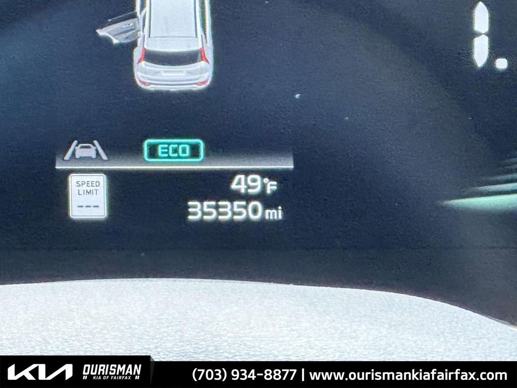 Used 2023 Kia Niro EX Touring image 17