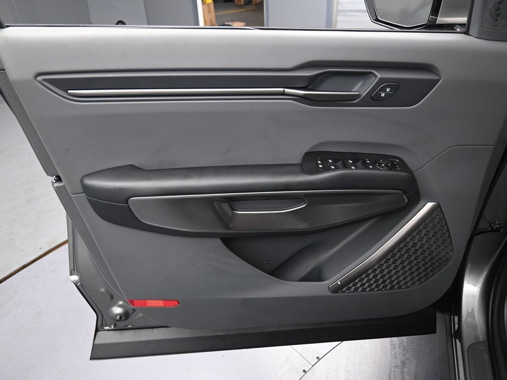 Used 2024 Kia EV9 Light Long Range image 37