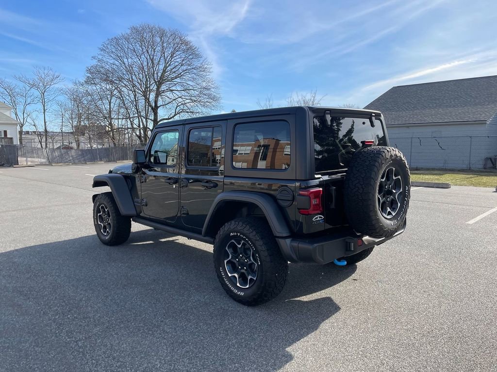 Used 2023 Jeep Wrangler Unlimited Rubicon 4xe w/ Cold Weather Group AWD/4WD image 8