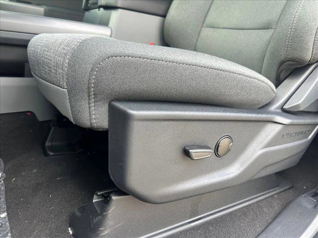 New 2026 Ford F250 XLT w/ XLT Premium Package image 4