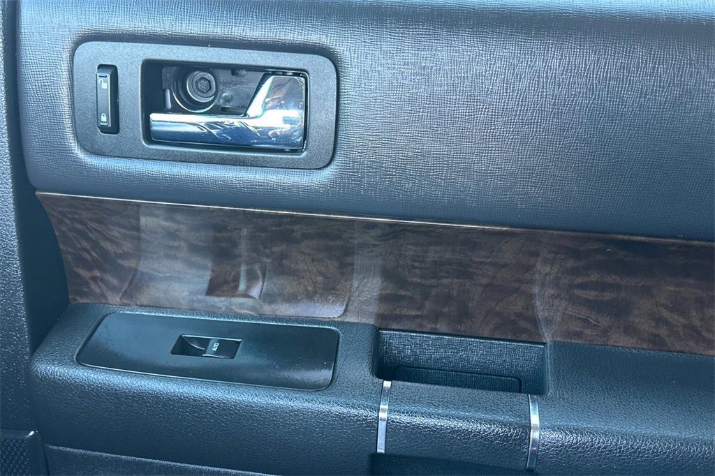 Used 2019 Ford Flex Limited image 22