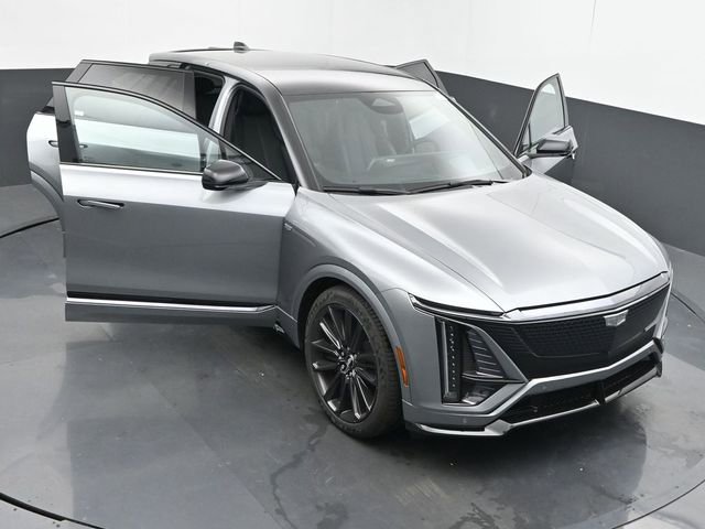 New 2026 Cadillac Lyriq V image 51
