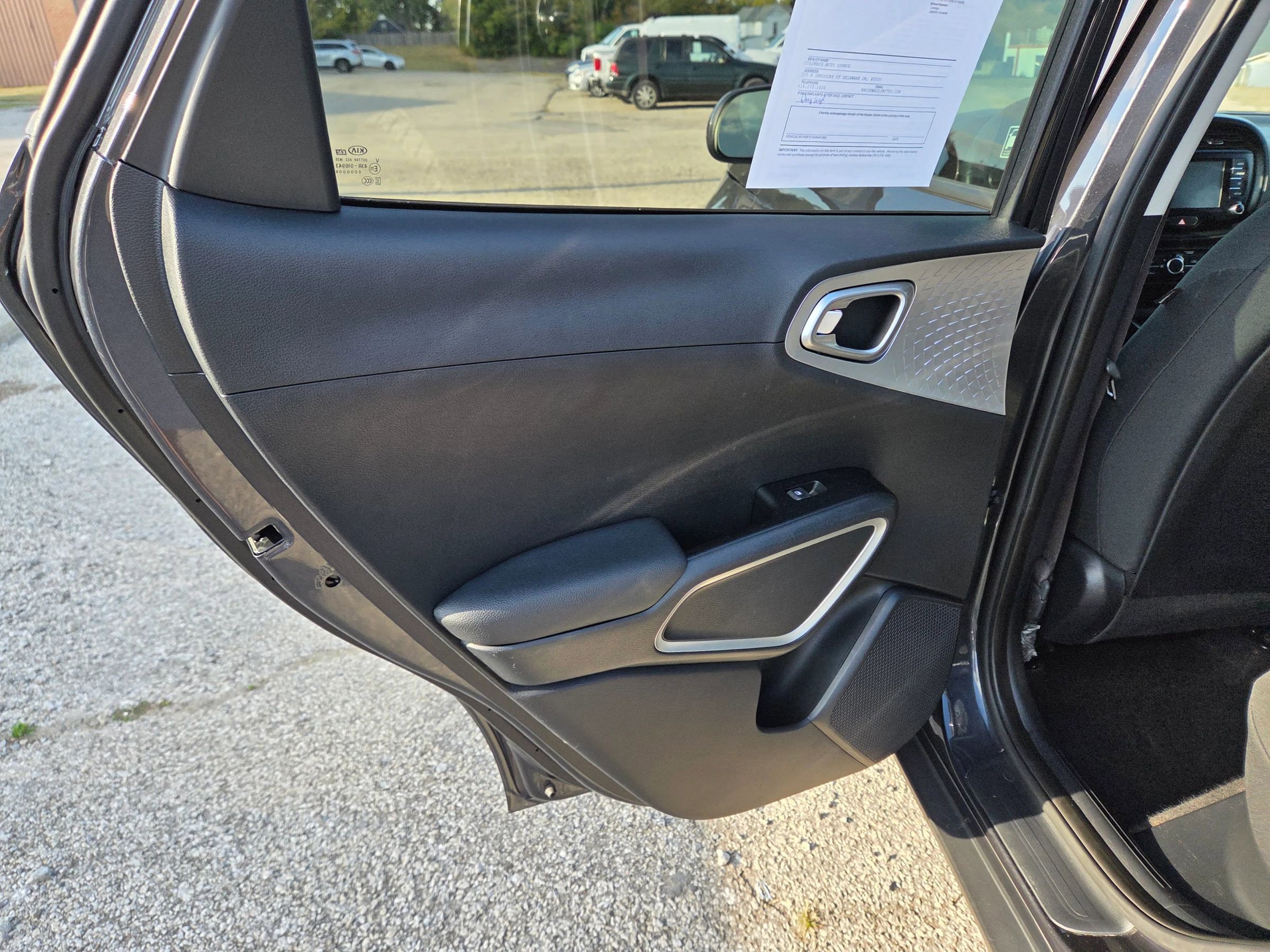 Used 2020 Kia Soul LX image 15