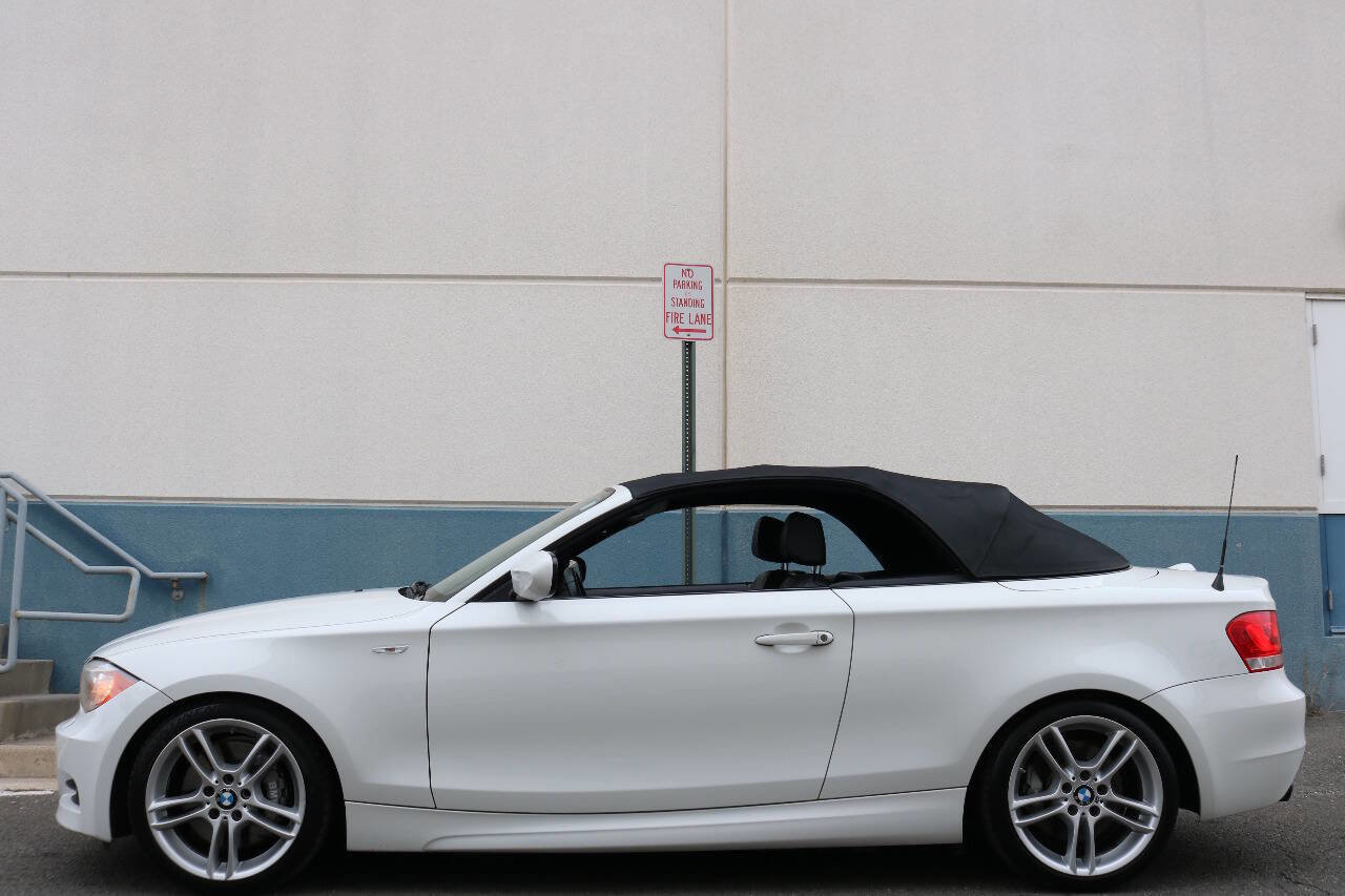 Used 2013 BMW 135i Convertible image 11