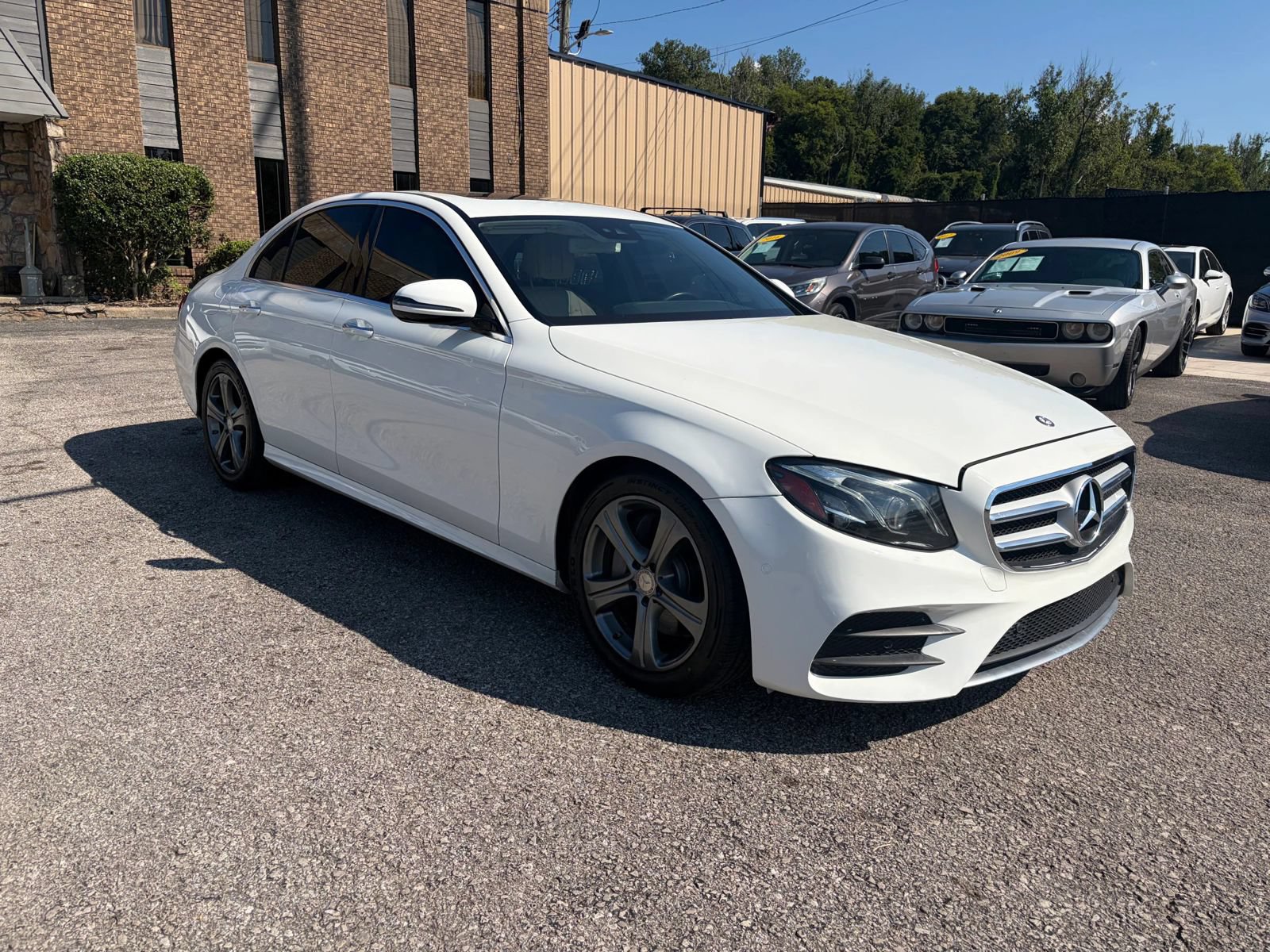 Used 2017 Mercedes-Benz E 300 image 3
