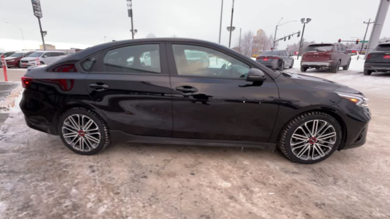 Certified 2022 Kia Forte GT FWD image 9
