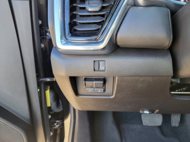 Used 2023 GMC Canyon Elevation w/ Convenience Package image 19