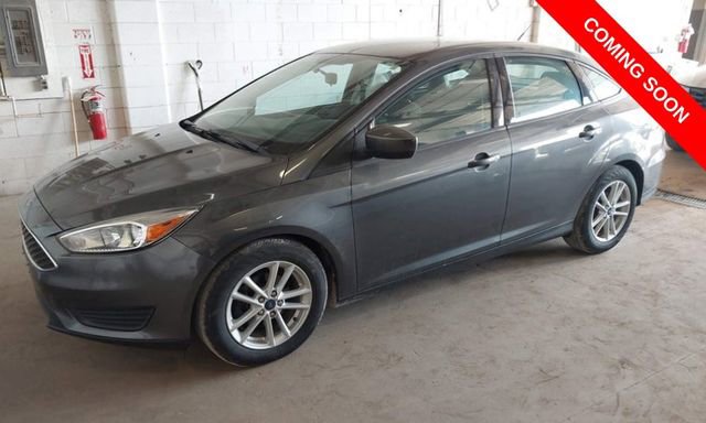 Used 2018 Ford Focus SE FWD image 1