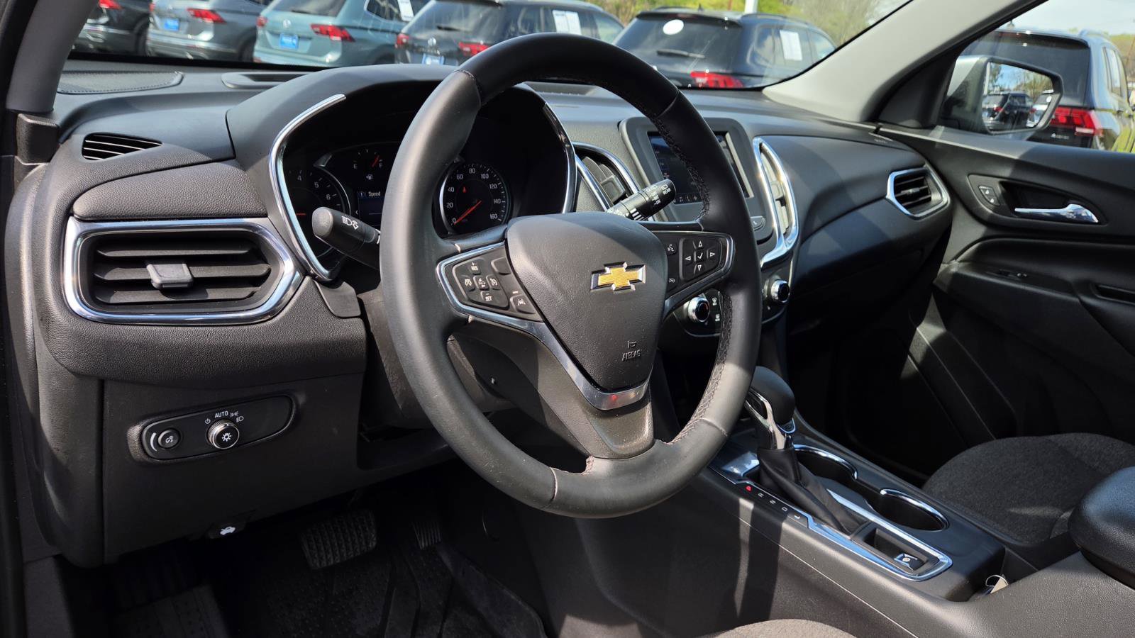 Used 2023 Chevrolet Equinox LT image 20