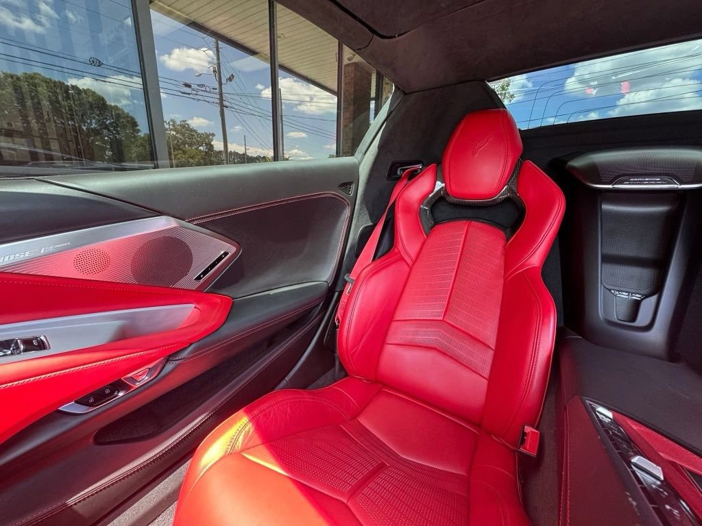 Used 2022 Chevrolet Corvette Stingray Premium Conv w/ Z51 Performance Package RWD image 21