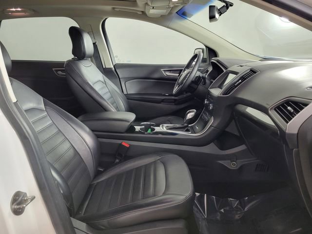 Certified 2018 Ford Edge SEL w/ Equipment Group 201A image 18