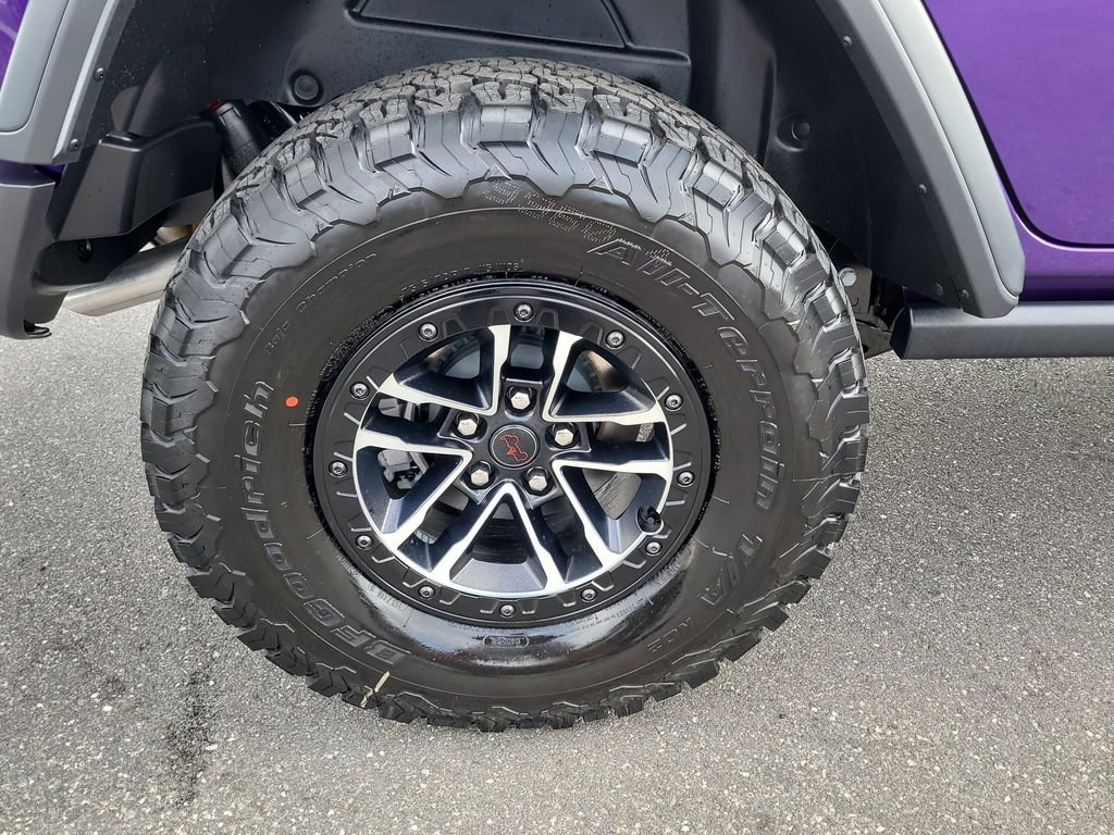 New 2026 Jeep Wrangler Rubicon w/ Xtreme 35 Tire Package image 5