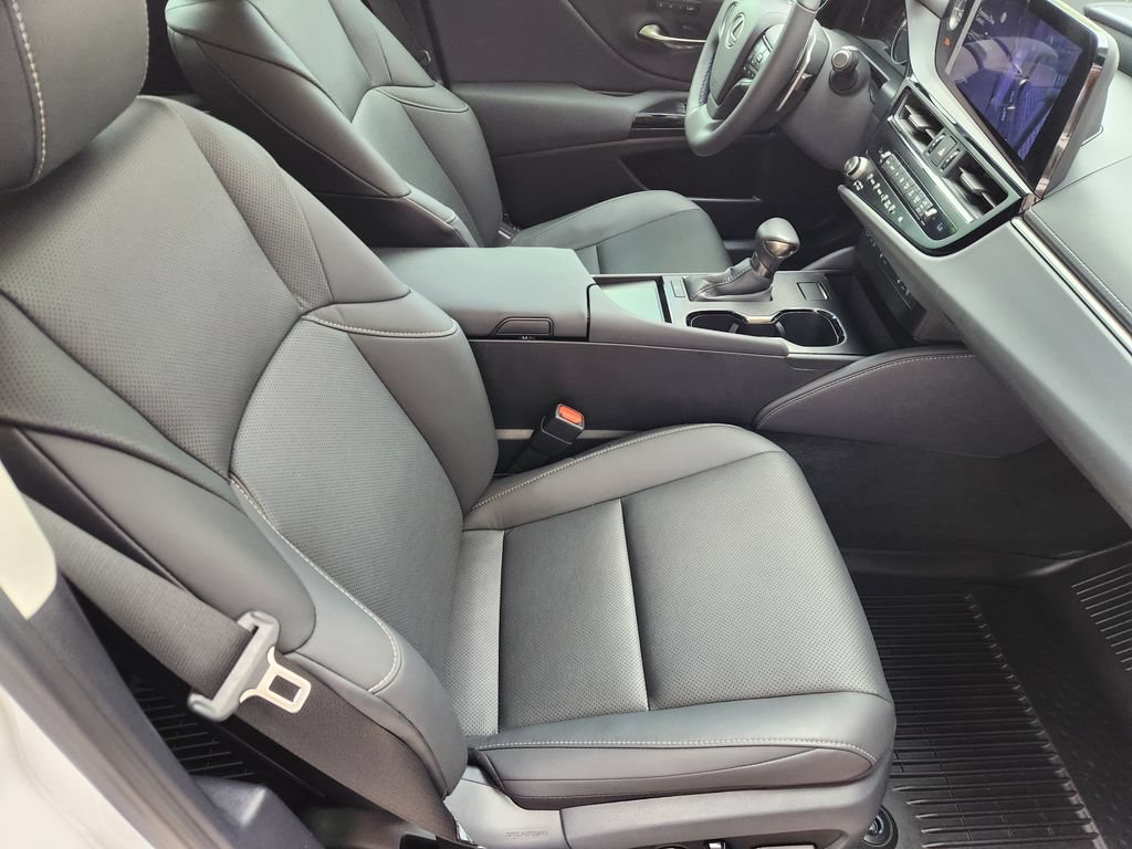 Used 2024 Lexus ES 350 w/ Premium Package FWD image 14