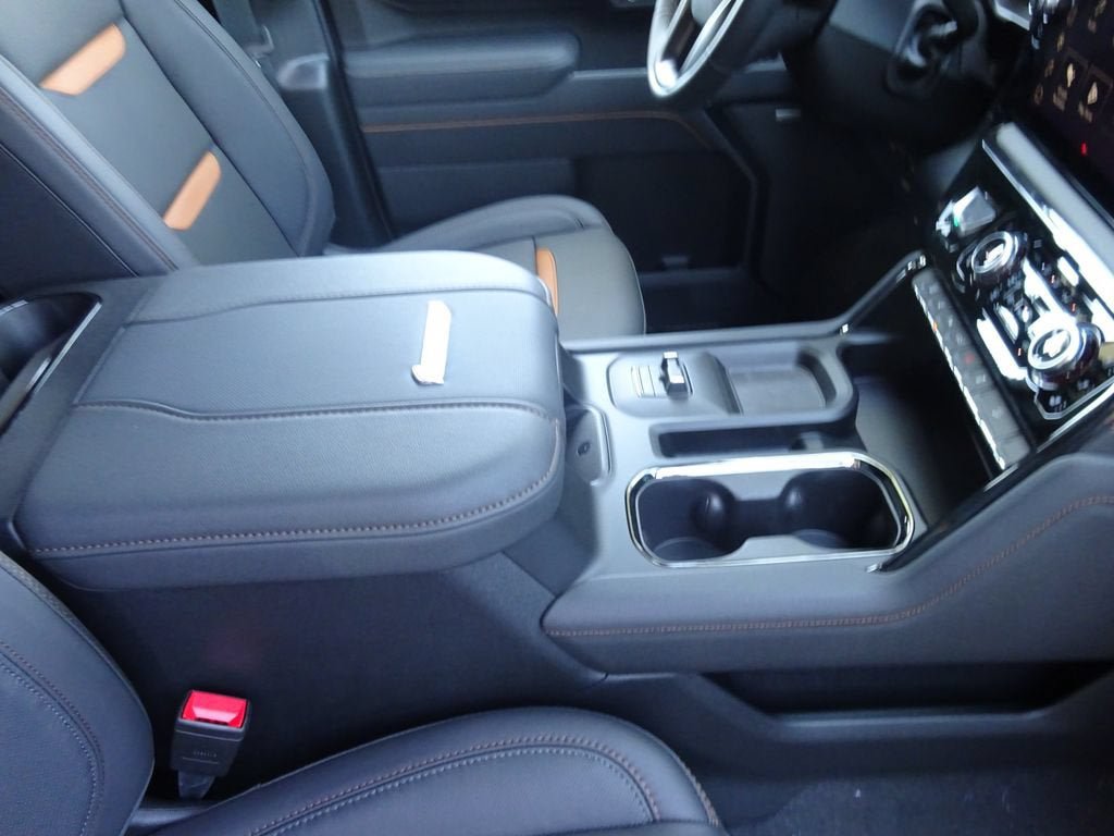New 2026 GMC Sierra 2500 AT4 AWD/4WD image 19