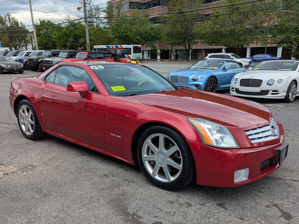 Used 2004 Cadillac XLR RWD image 5
