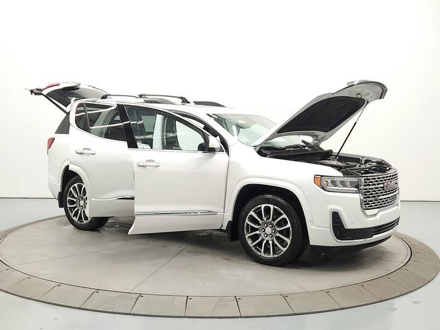 Used 2023 GMC Acadia Denali w/ Denali Ultimate Package AWD/4WD image 9