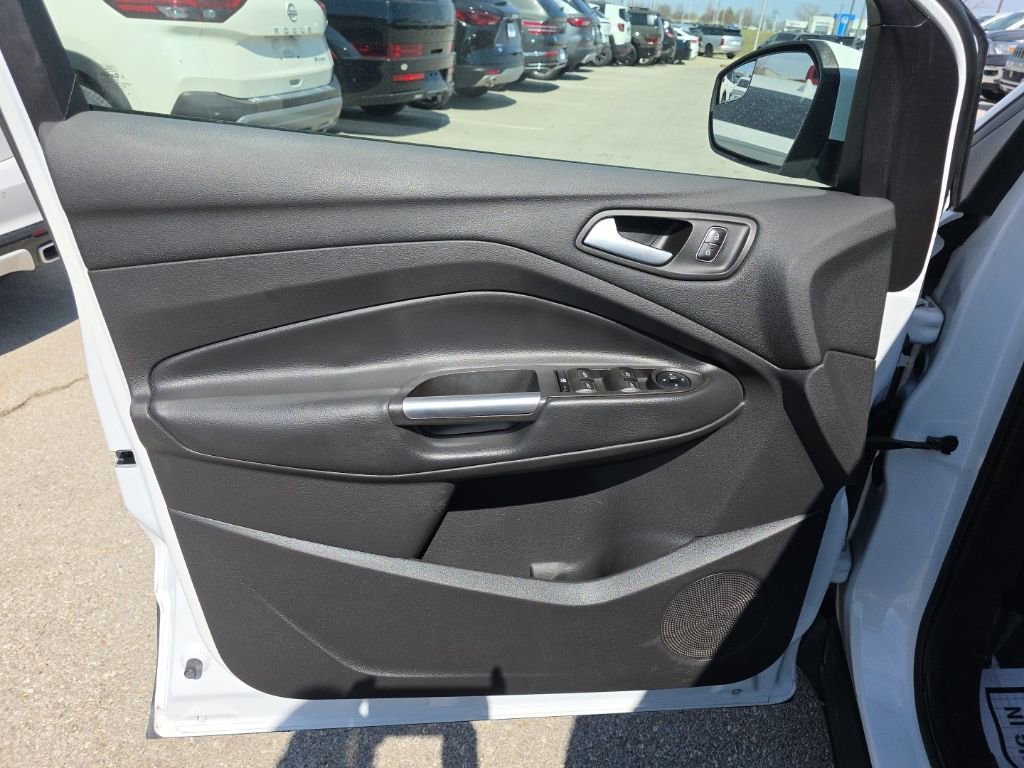 Used 2018 Ford Escape SE image 8