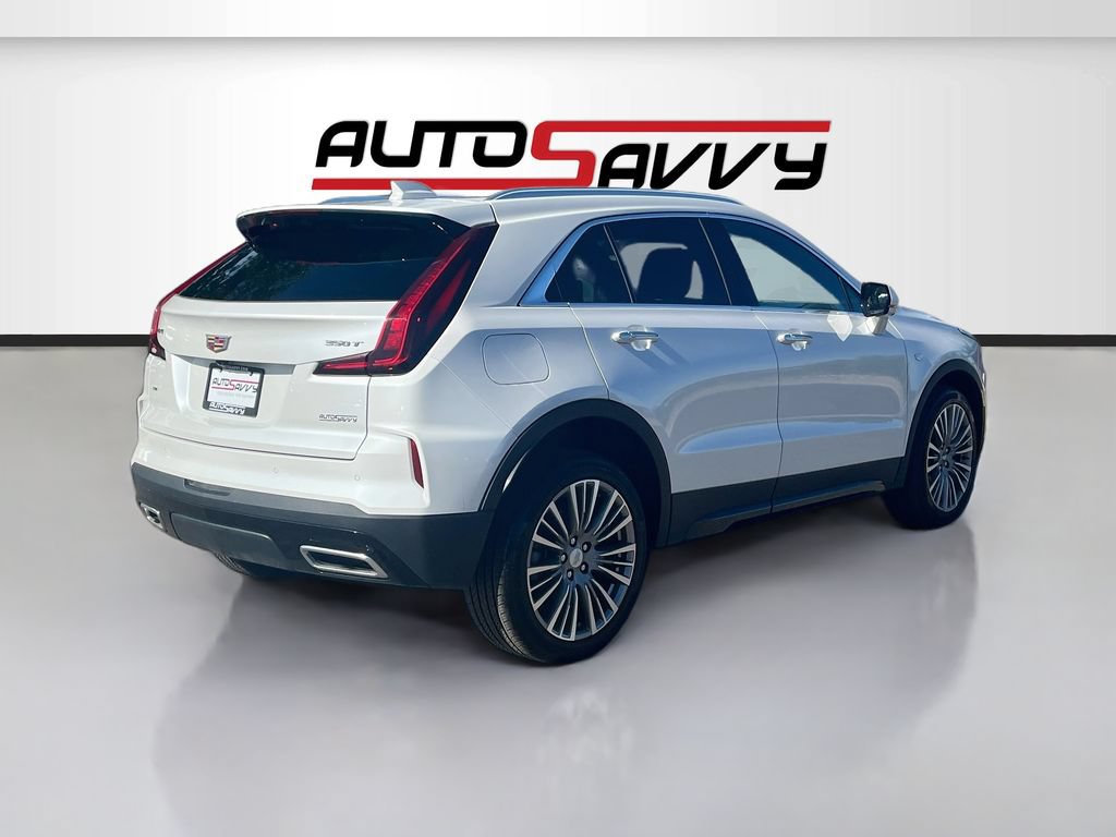 Used 2025 Cadillac XT4 Premium Luxury w/ Technology Package AWD/4WD image 7