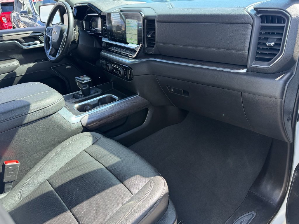 Used 2023 Chevrolet Silverado 1500 LTZ RWD image 18