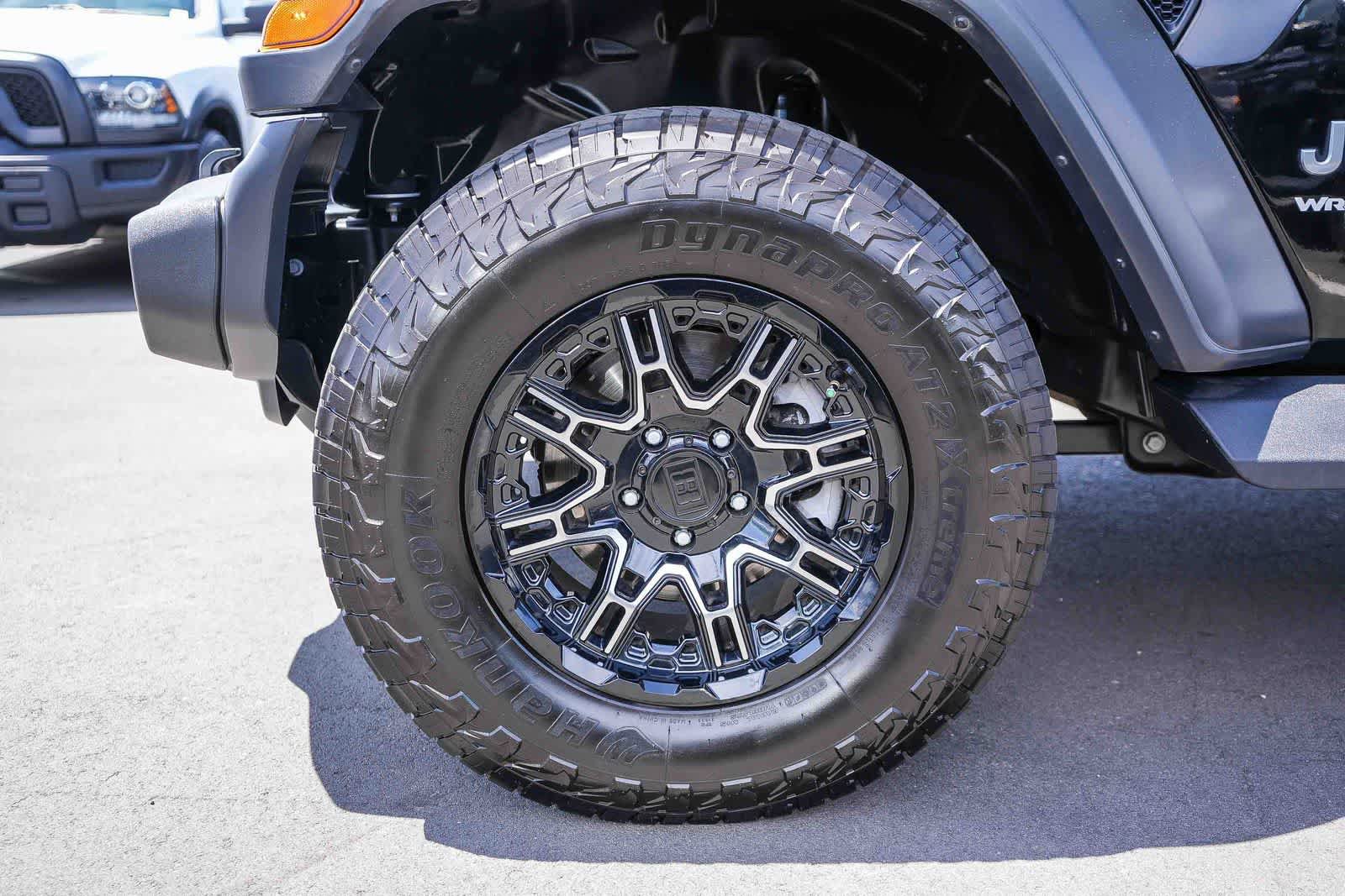Used 2020 Jeep Wrangler Unlimited Sport AWD/4WD image 11