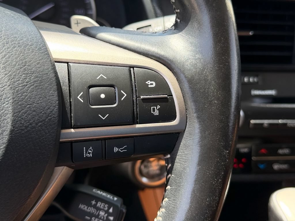 Used 2021 Lexus RX 350L FWD w/ Premium Package image 23