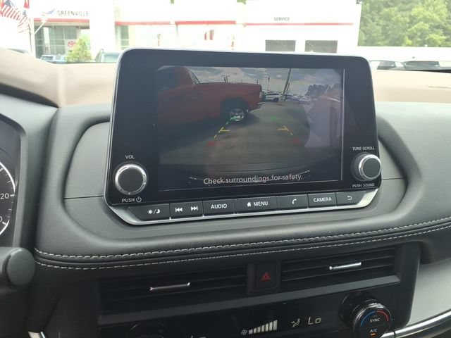 Used 2023 Nissan Rogue SV AWD/4WD image 19
