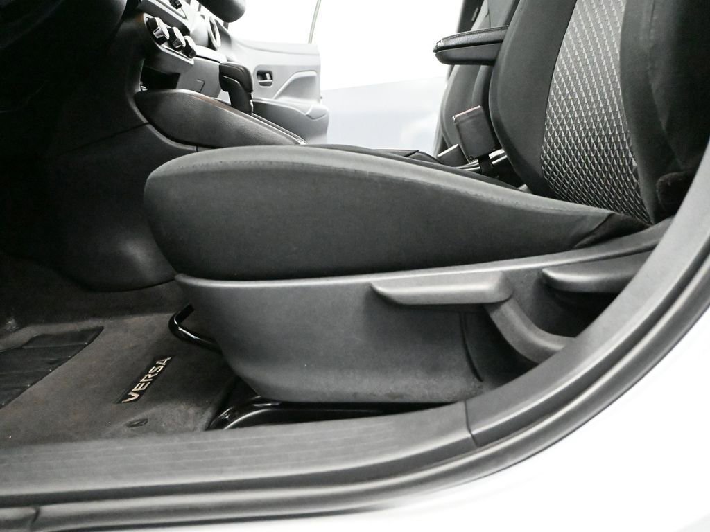 Used 2024 Nissan Versa S w/ S Plus Package image 20