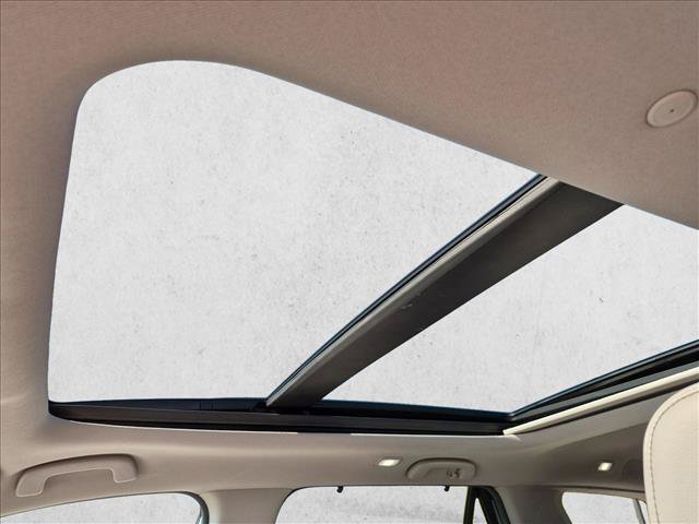 Certified 2025 Honda Pilot Touring image 16