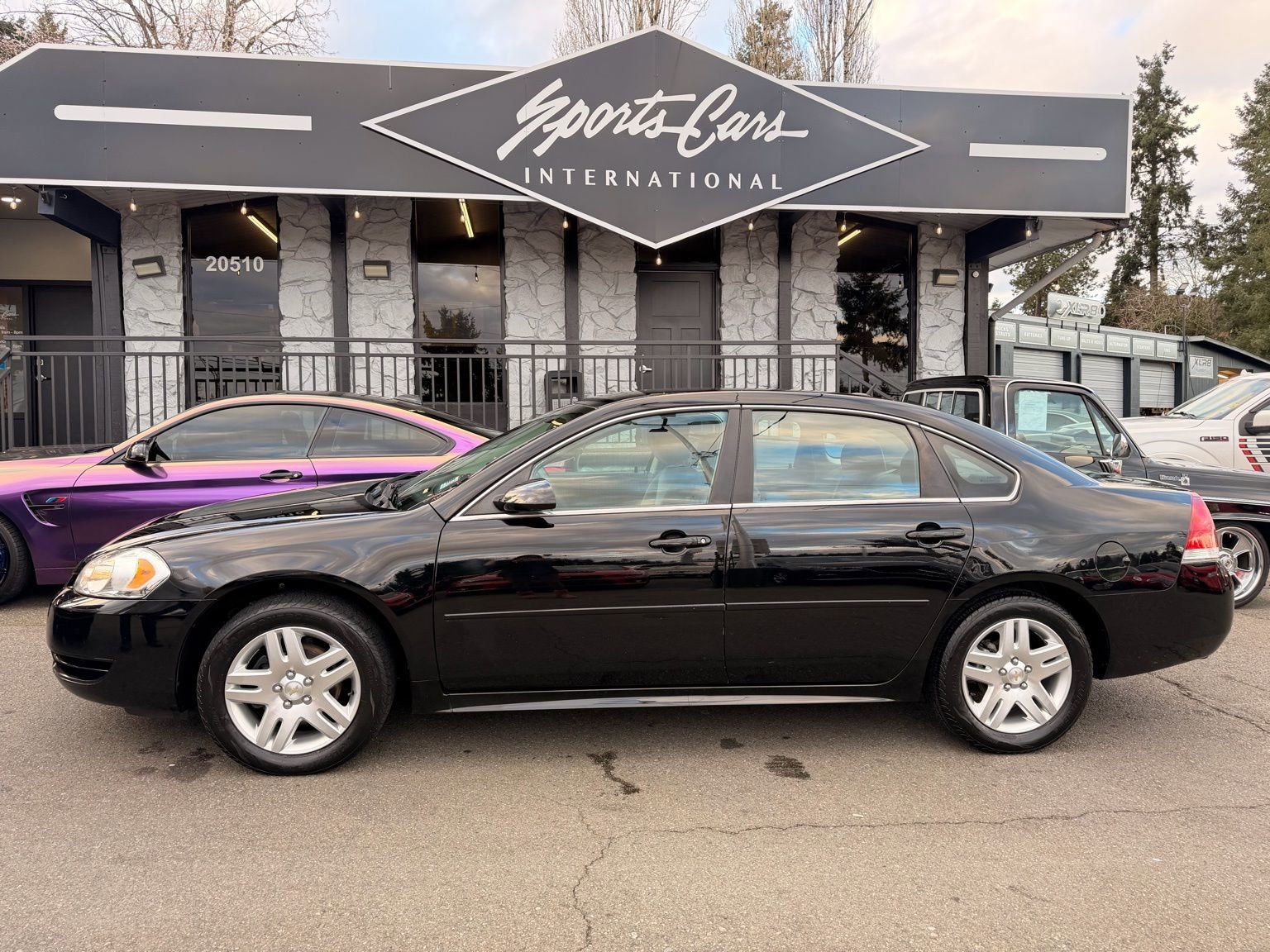 Used 2016 Chevrolet Impala LT FWD image 6