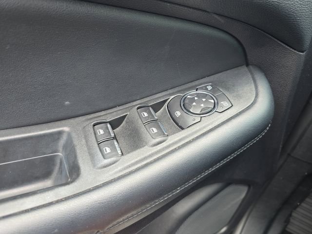 Used 2022 Ford Edge SEL image 15