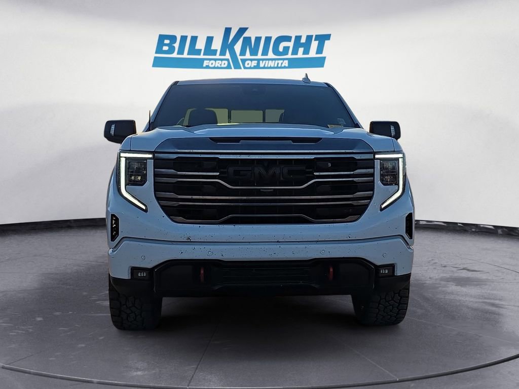 Used 2024 GMC Sierra 1500 AT4 w/ Technology Package image 8