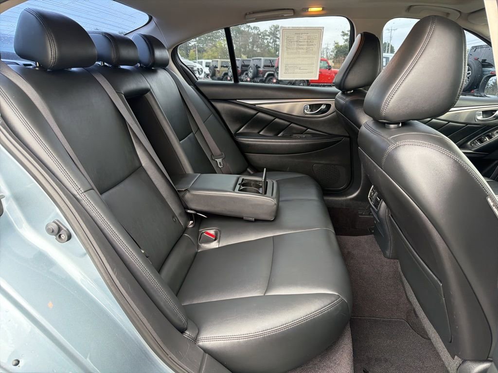 Used 2016 INFINITI Q50 2.0t w/ Moonroof Package image 17