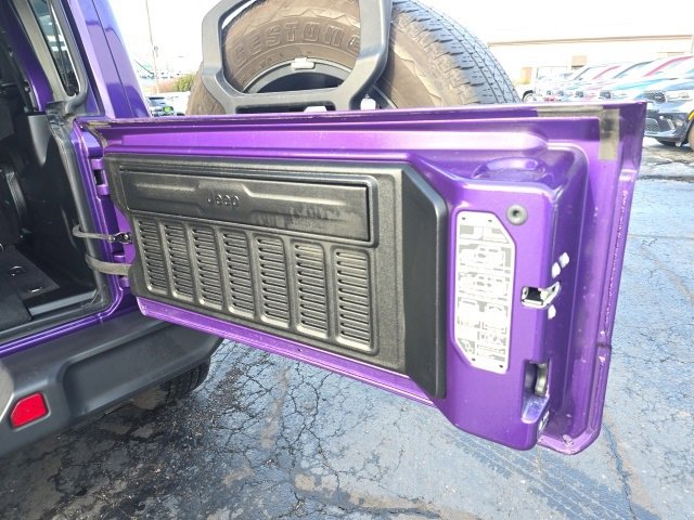 Used 2023 Jeep Wrangler Unlimited Sahara w/ Cold Weather Group image 55