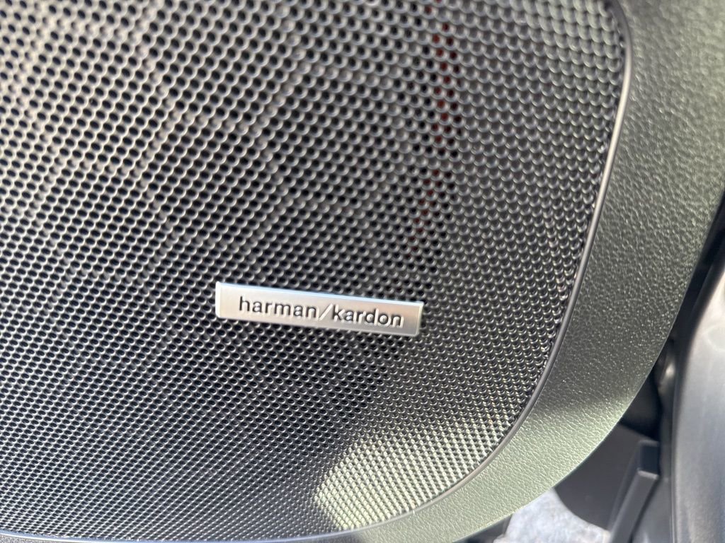 Used 2023 Subaru Ascent Touring image 22