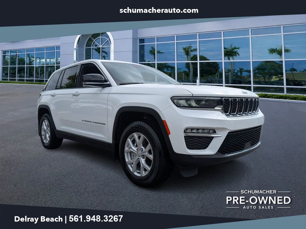 Certified 2023 Jeep Grand Cherokee Limited w/ Trailer Tow Prep Group (B)
