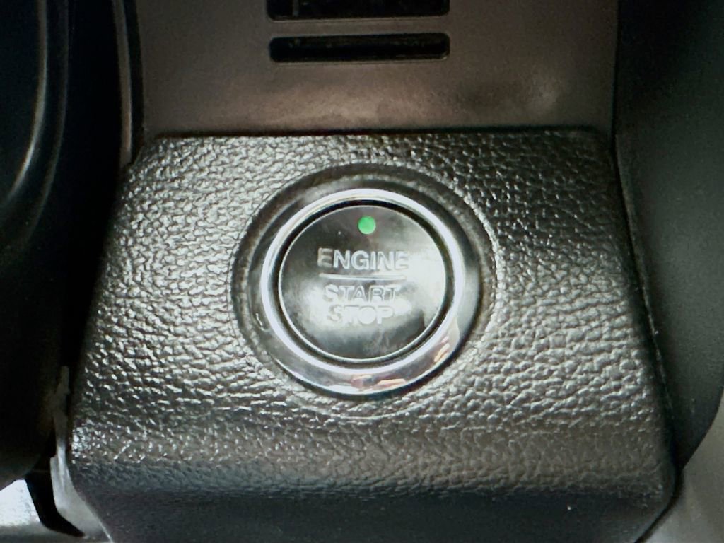 Used 2019 Ford F350 Lariat w/ Lariat Ultimate Package image 28