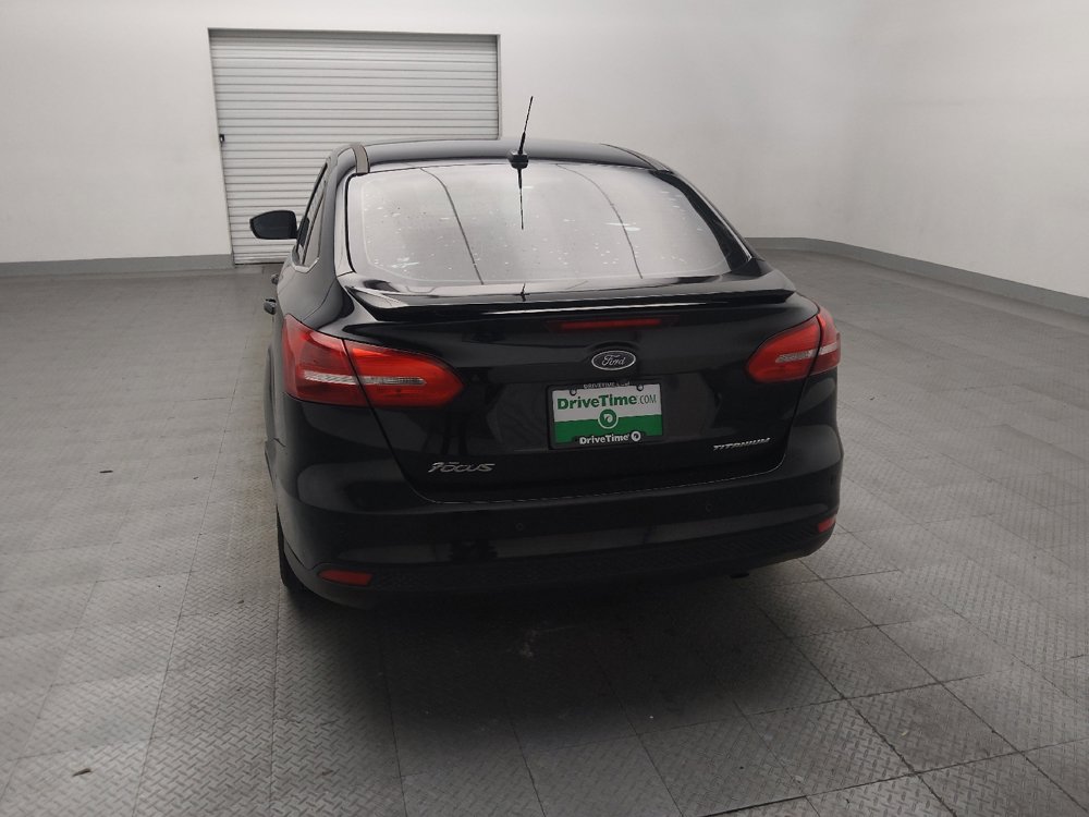 Used 2018 Ford Focus Titanium w/ Titanium Technology Package FWD image 6
