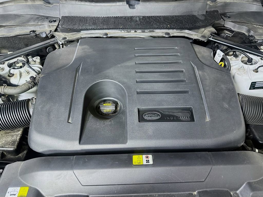 Used 2021 Land Rover Range Rover Westminster Edition image 9