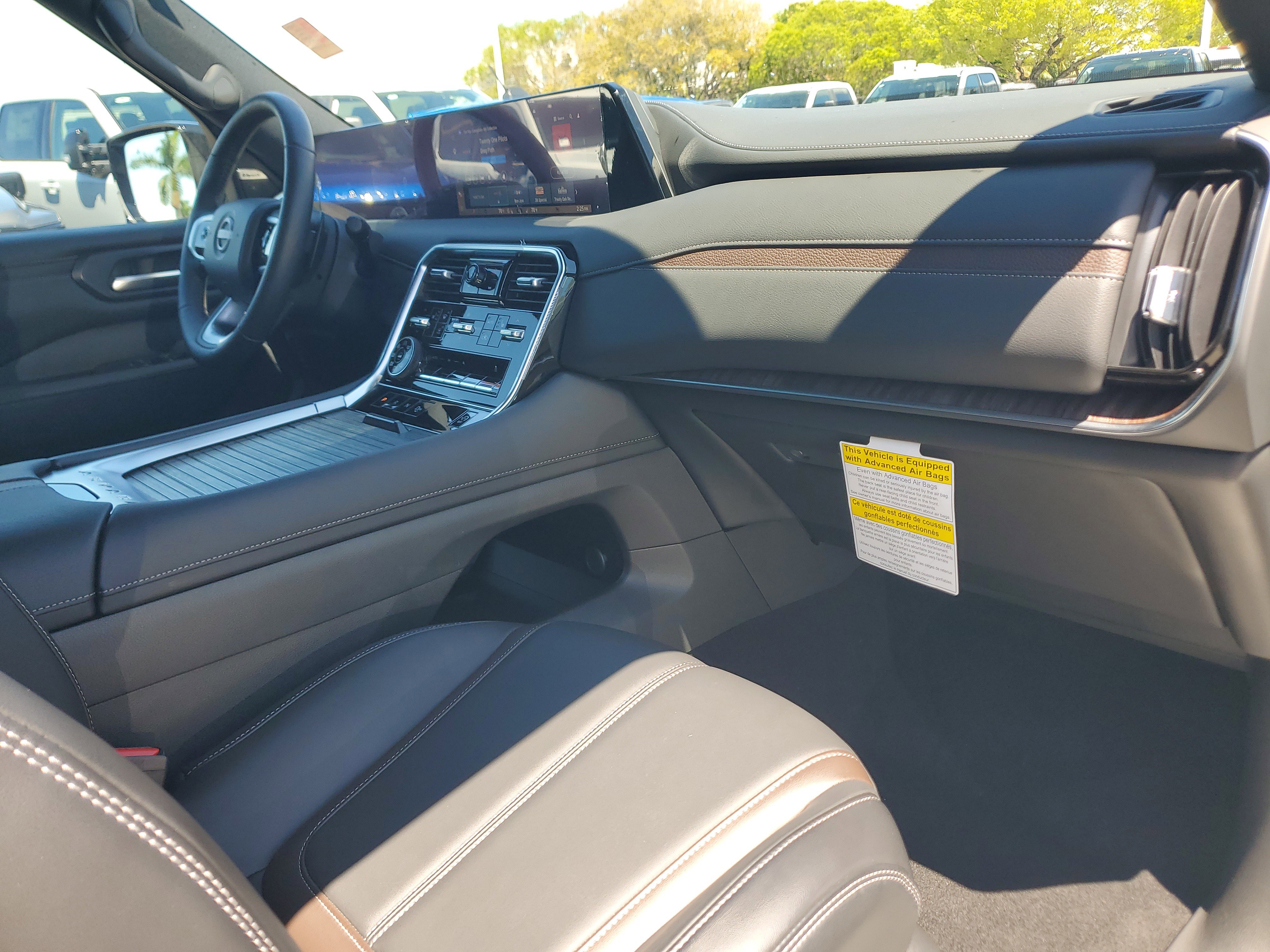 Certified 2025 Nissan Armada SL w/ Captain's Chari Seat Package AWD/4WD image 20