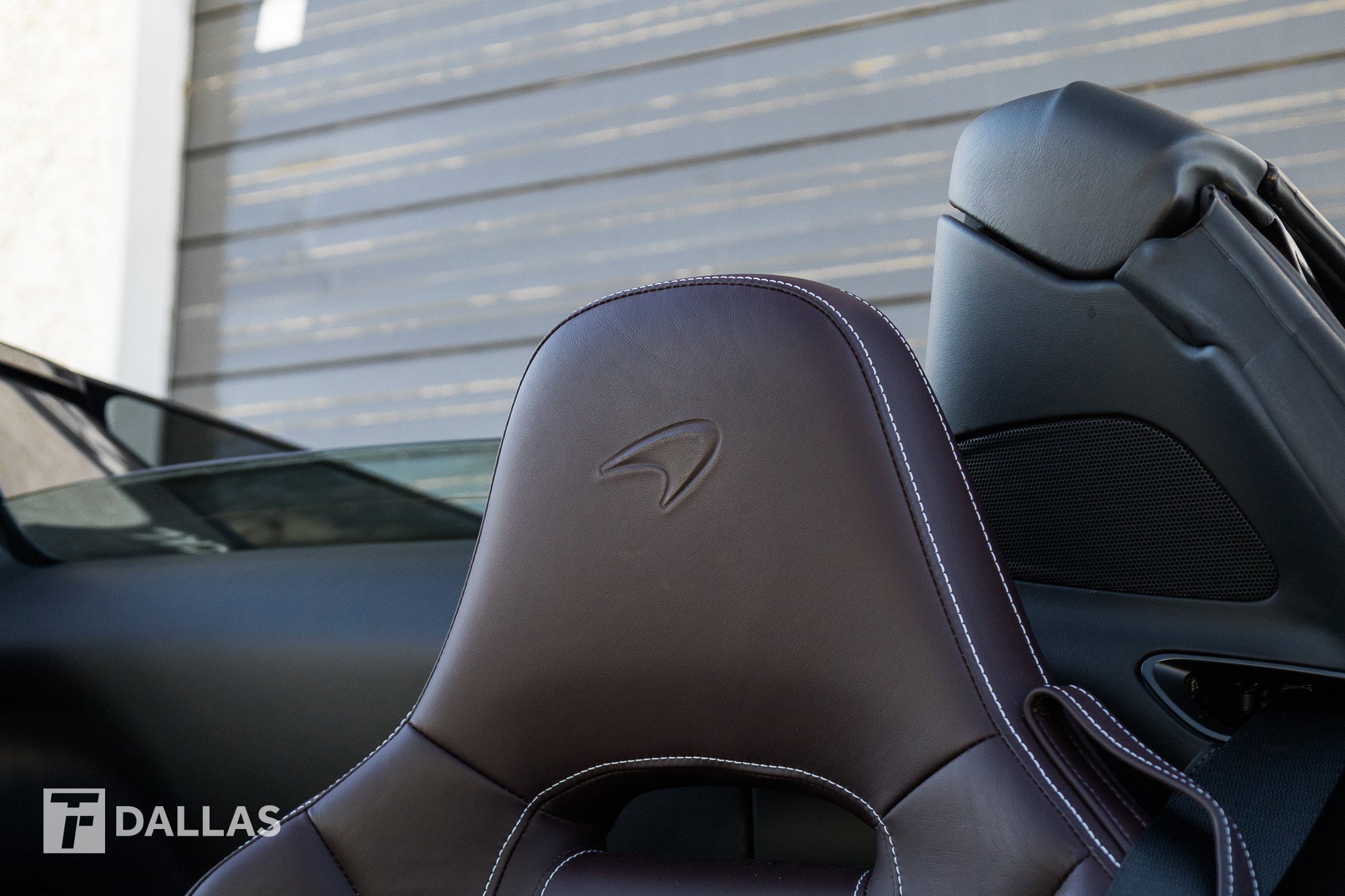 Used 2020 McLaren 720S Spider image 25