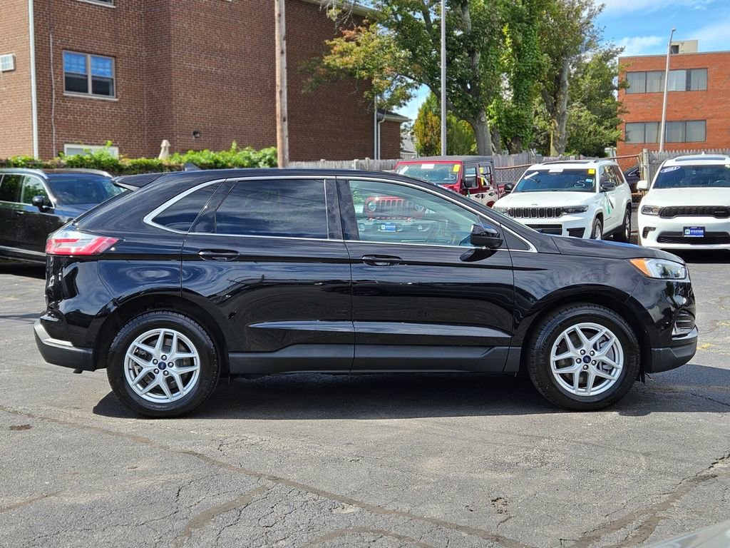 Used 2022 Ford Edge SEL w/ Convenience Package image 6