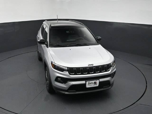 New 2026 Jeep Compass Limited w/ Sun, Sound & Navigation Group AWD/4WD image 13