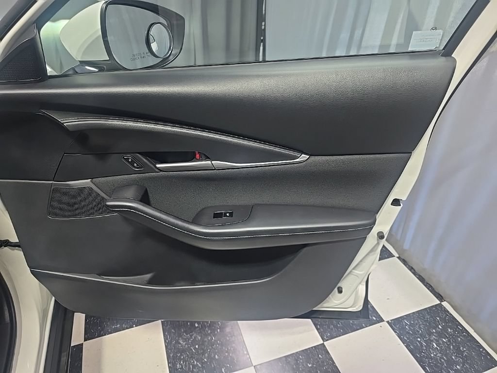 Used 2023 MAZDA CX-30 AWD 2.5 S image 8