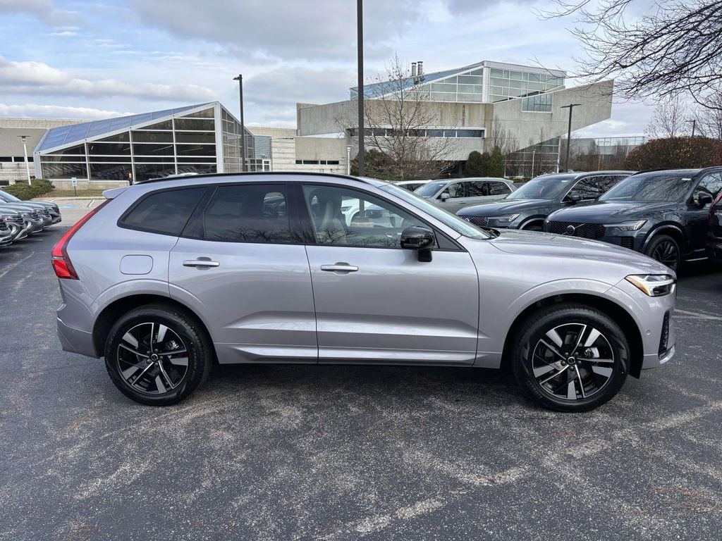 New 2026 Volvo XC60 B5 Plus w/ Protection Package Premier image 8