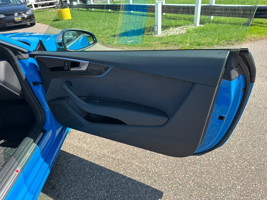 Used 2022 Audi S5 Premium w/ Convenience Package image 10