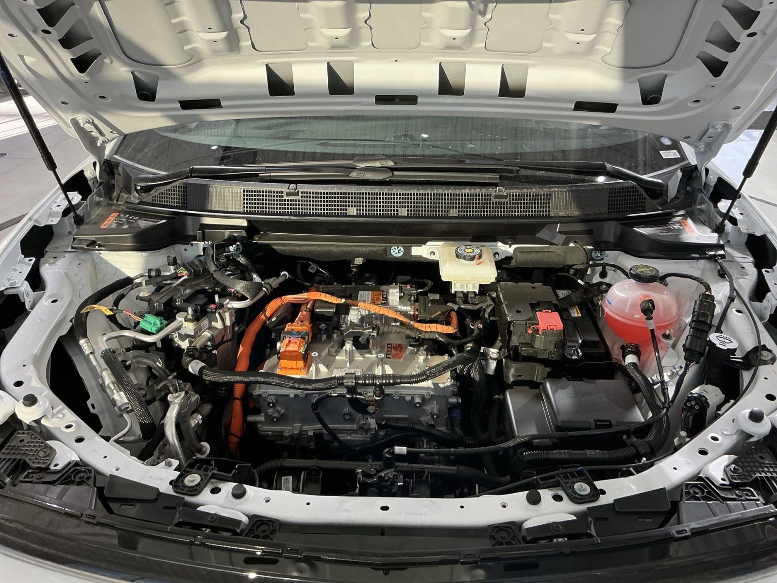 New 2026 Chevrolet Equinox EV LT image 35