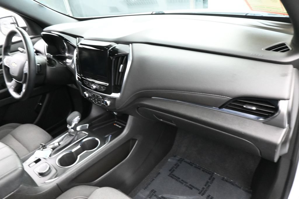 Used 2023 Chevrolet Traverse LT FWD image 45