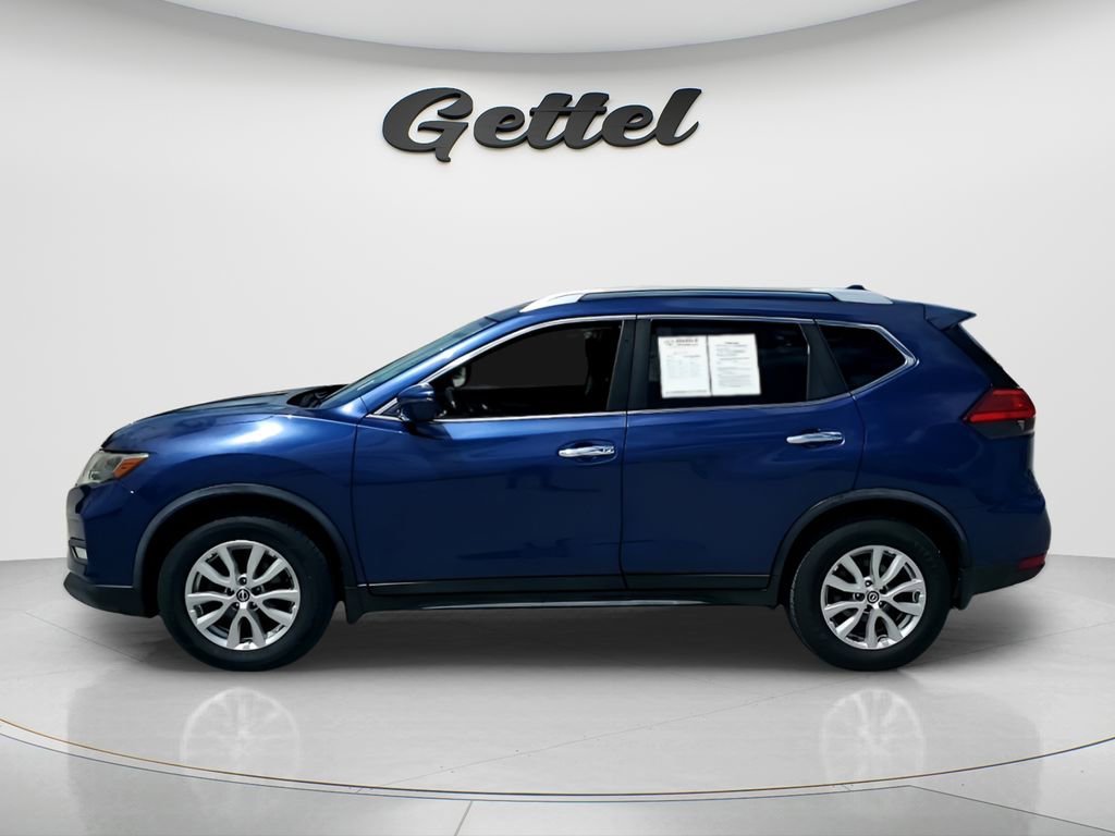 Used 2017 Nissan Rogue SV image 8
